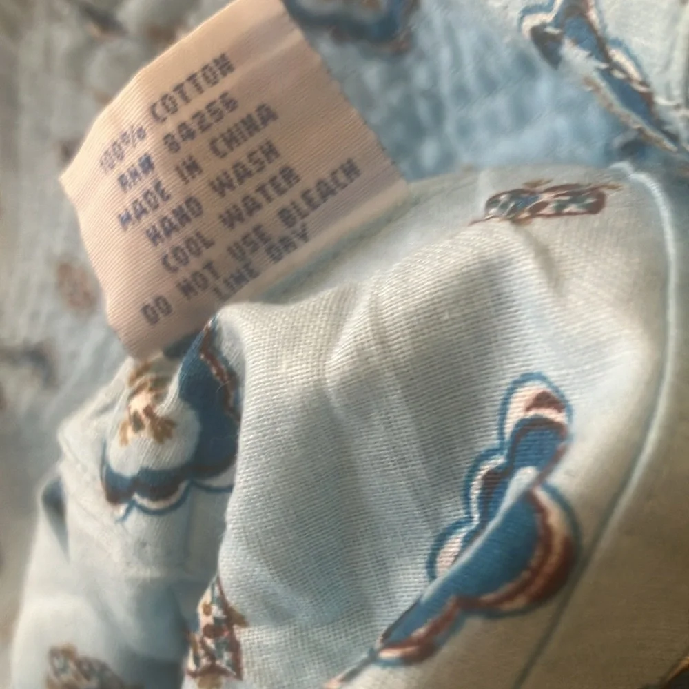 FINAL MARKDOWN Fabric flop hat
